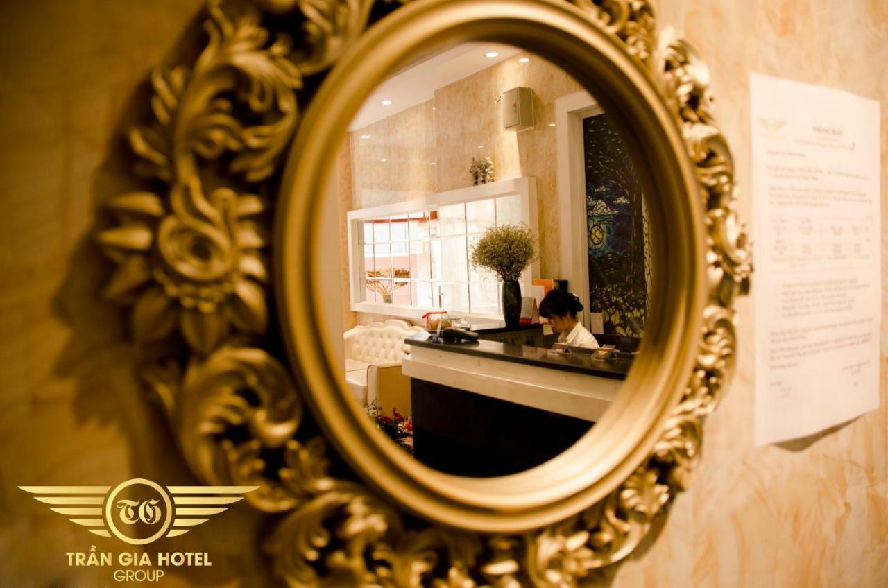 Tran Gia - Lang Ha Hotel Hanoi Exteriör bild